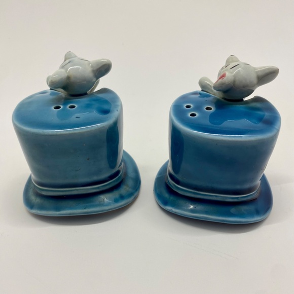 Vintage Mice in Top Hats Salt and Pepper Shakers - Picture 2 of 5